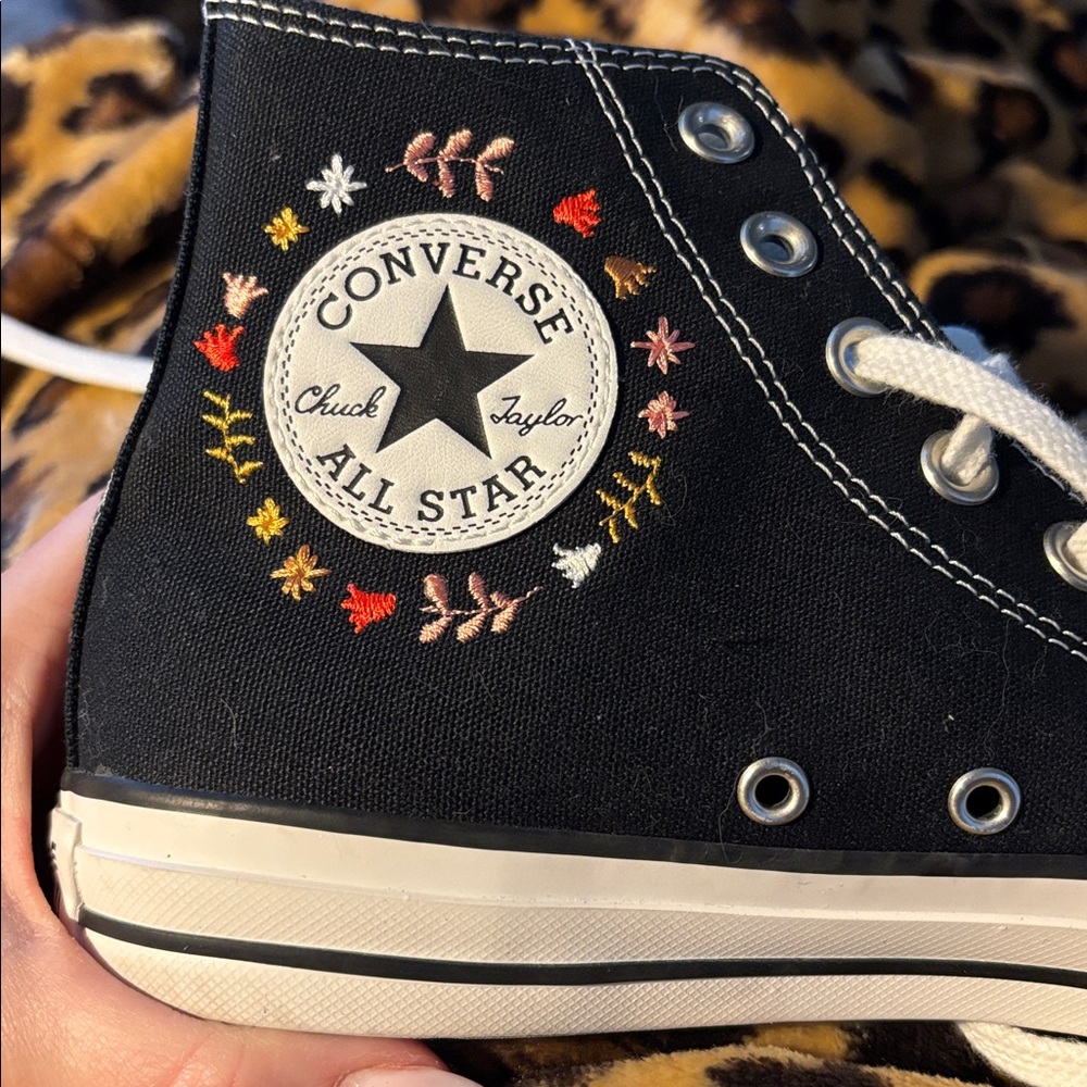 NWOT It’s okay to wander Converse Black High-Top Sneakers with Embroidery - Picture 5 of 10